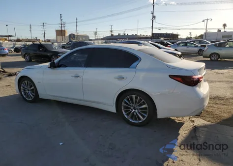 2019 Infiniti Q50 Luxe z USA, uszkodzony, nr VIN JN1EV7AP2KM540198